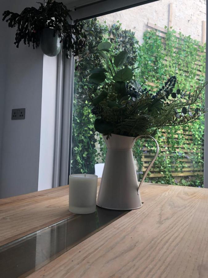 The Nest, Central Falmouth, 10 Mins To The Beaches And Off Street Parking Exteriér fotografie
